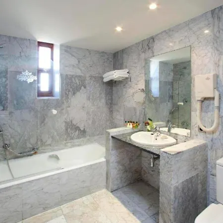 De Hotel Cardona