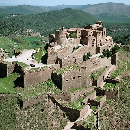 Hotel De 4*