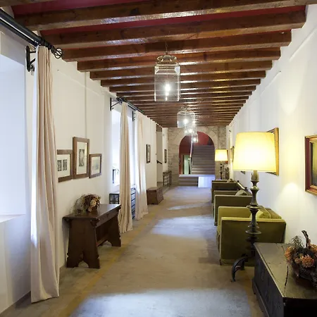 De Hotel Cardona
