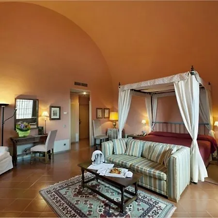 De 4* Cardona