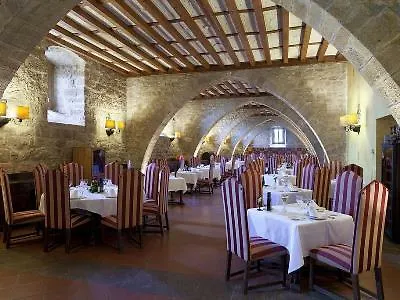 Hotel De 4*