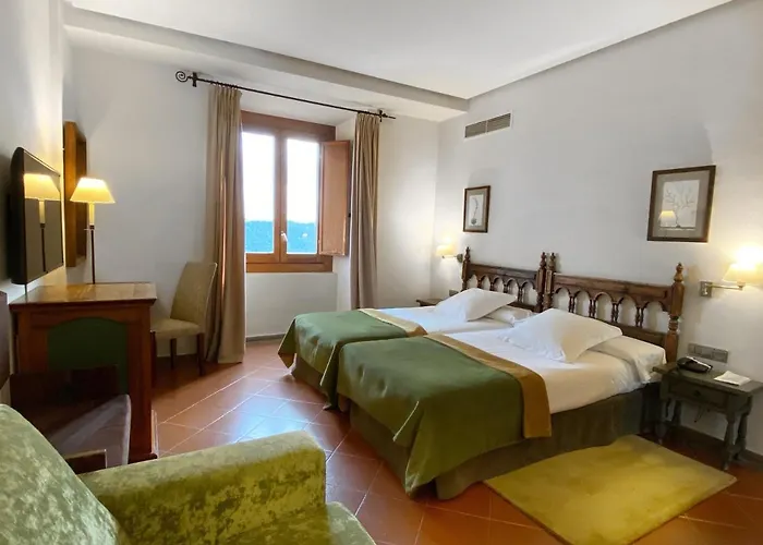 De Ξενοδοχείο 4*